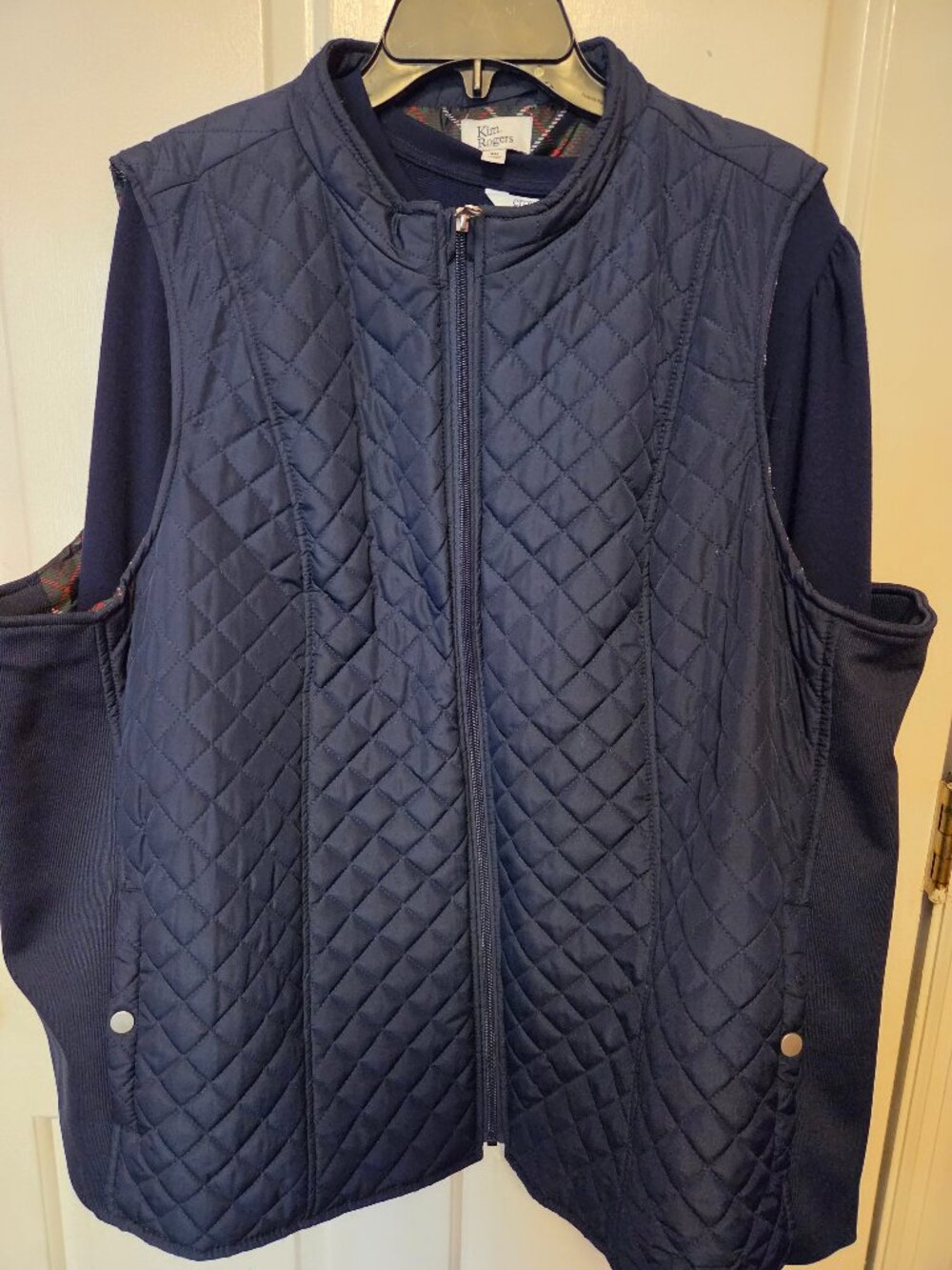 Size 3x Navy Quilted Ribbed Vest.